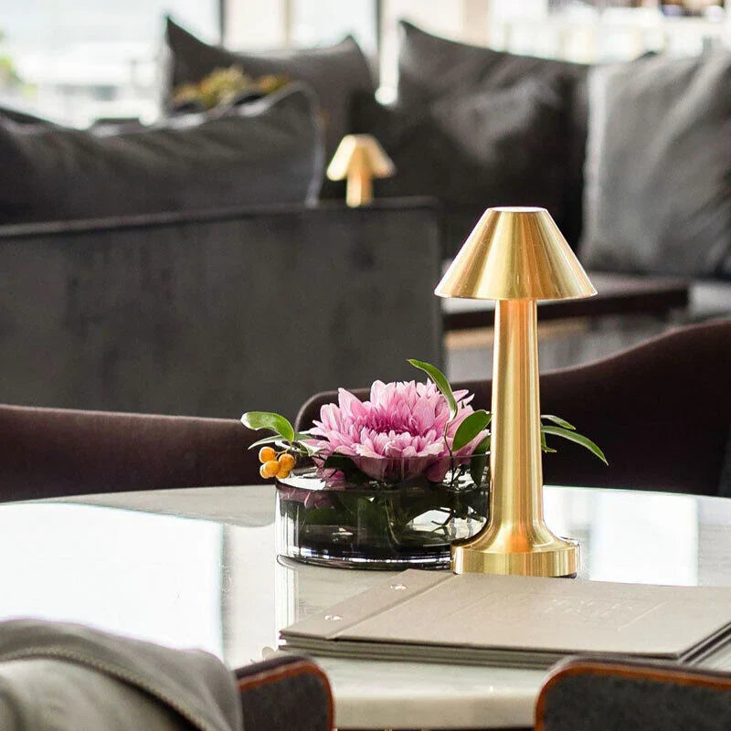 Stylowa Lampa Stołowa - SleekGlow