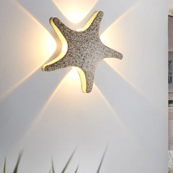 LumiStar - Wodoodporna Lampa LED na Ścianę z Eleganckim Aluminiowym Wykończeniem do Zewnętrznych Przestrzeni