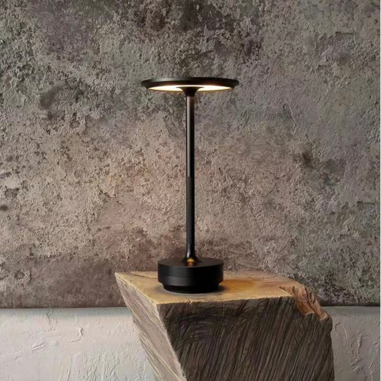 ClarityGlow Luksusowa Edycja | Bezprzewodowa Lampa LED do Stołu