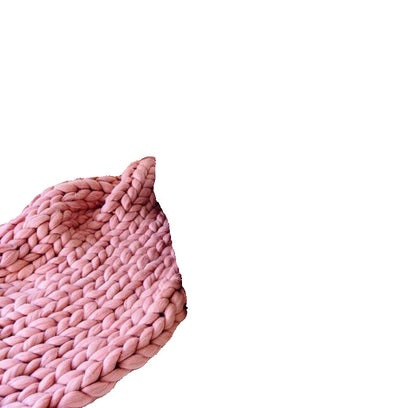 Miękki Koc z Plecionym Wzorem - Elegancki Akcent do Twojej Kanapy