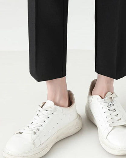 Stylowy Zestaw Casual z Inteligentnymi Elementami