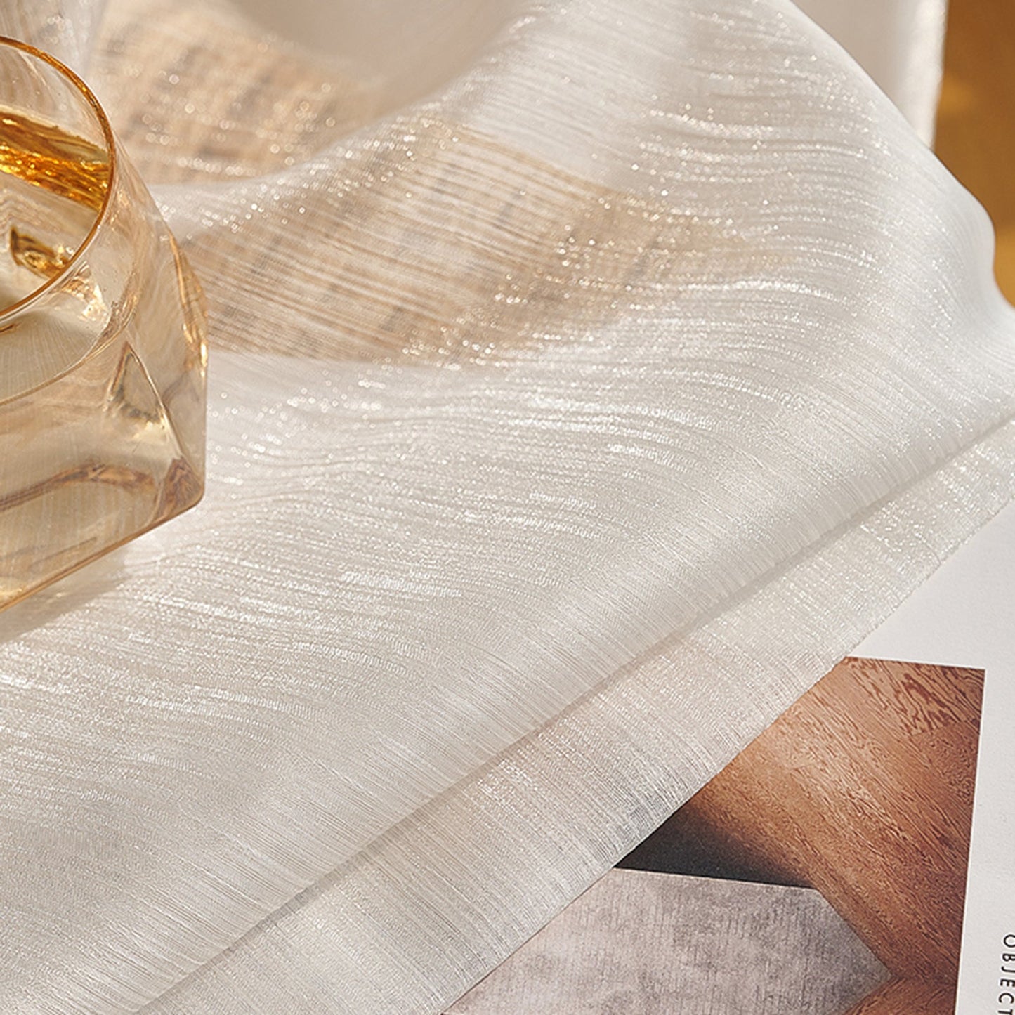 Stylowe zasłony, które ożywiają wnętrze