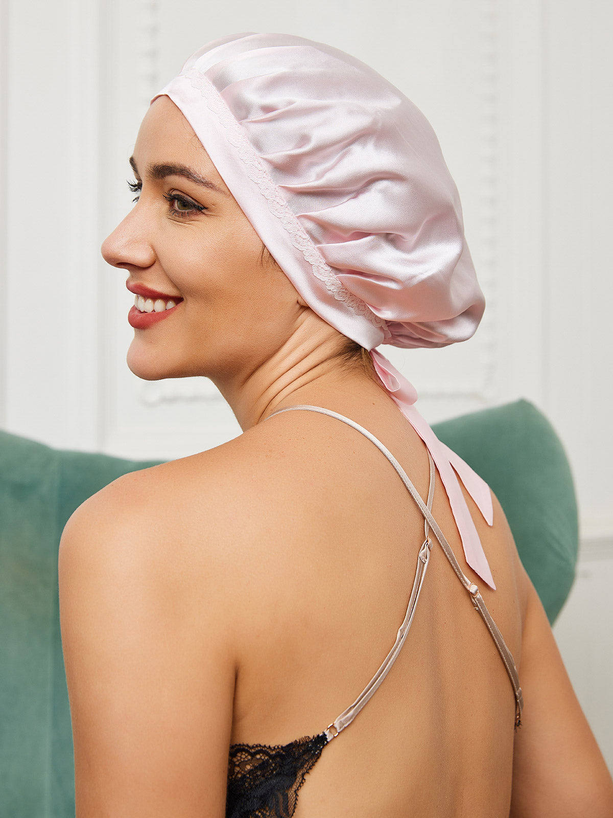 OpalSilk - Jedwabna Czapka do Snu z Koronkowymi Detalami i Wstążkami