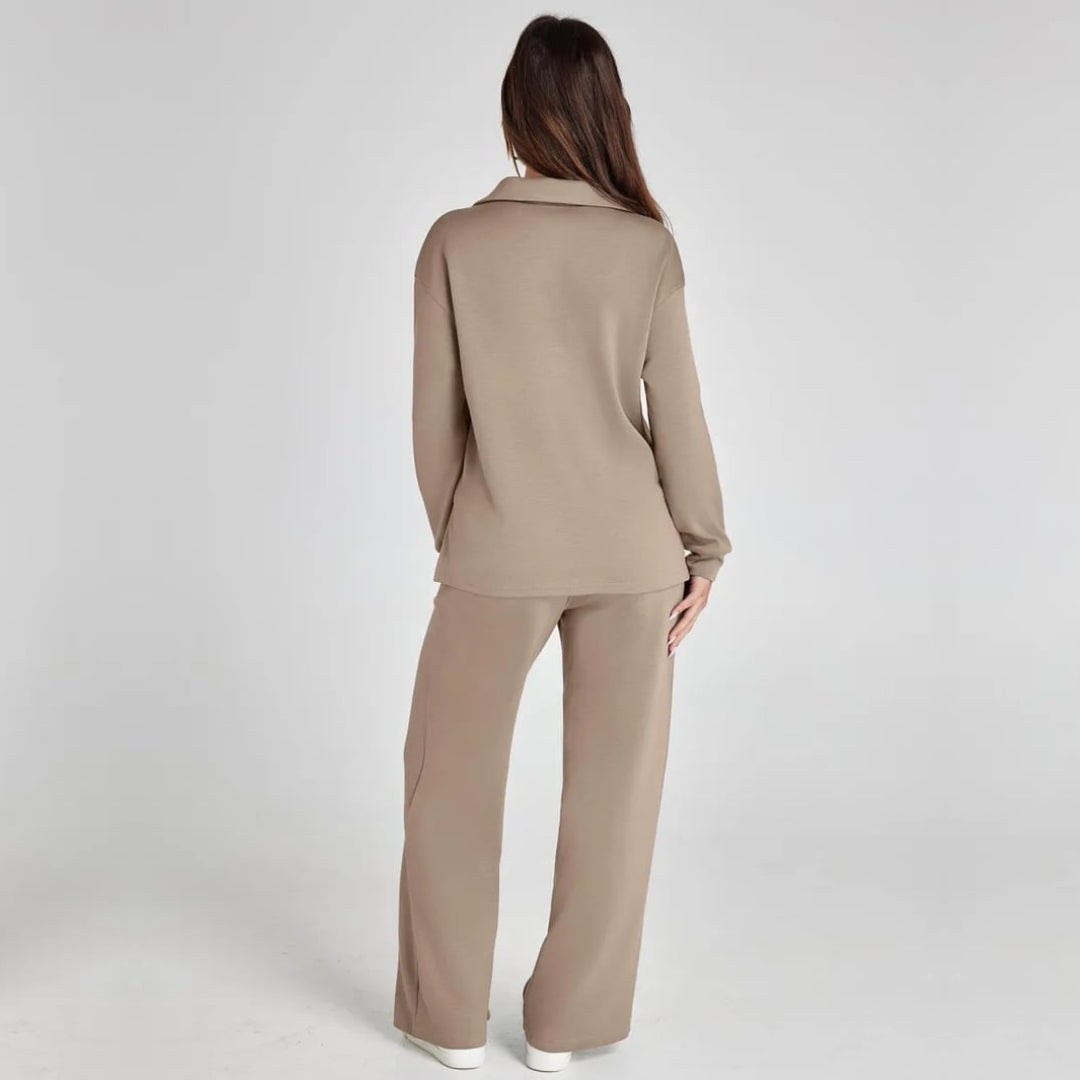 Eline | Ekskluzywny Zestaw Loungewear z Wygodnymi Spodniami i V-kształtnym Designem