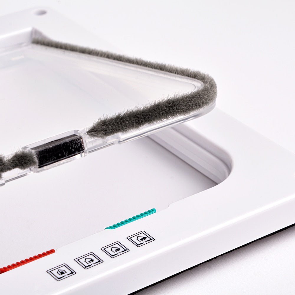 VeiligVouw | Składane drzwi z drzwiczkami dla kotów i systemem zabezpieczeń