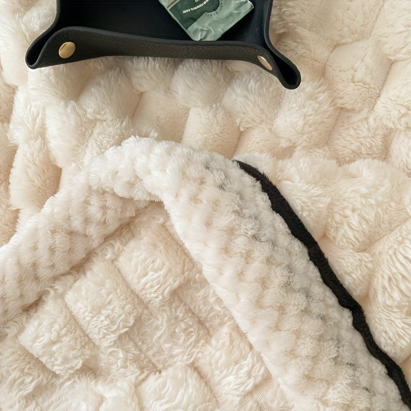 Miękki Koc Mikrofibrowy Ciepły Sen - Idealny do Podróży i Użytku Domowego