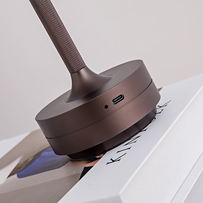 ClarityGlow Luksusowa Edycja | Bezprzewodowa Lampa LED do Stołu