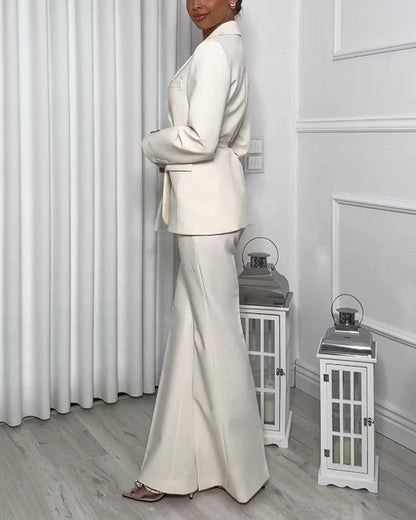 MEGAN – Stylowa damska marynarka z dopasowanymi spodniami