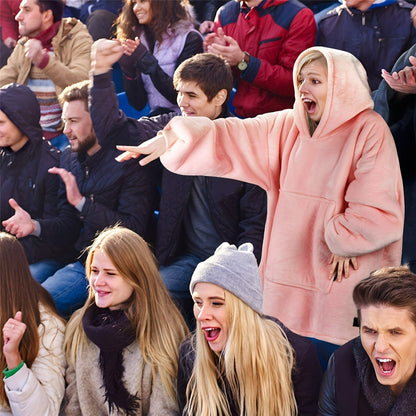 Uniwersalny Sweter-Koc z Praktyczną Kieszenią Kangurką