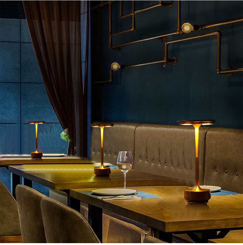 ClarityGlow Luksusowa Edycja | Bezprzewodowa Lampa LED do Stołu