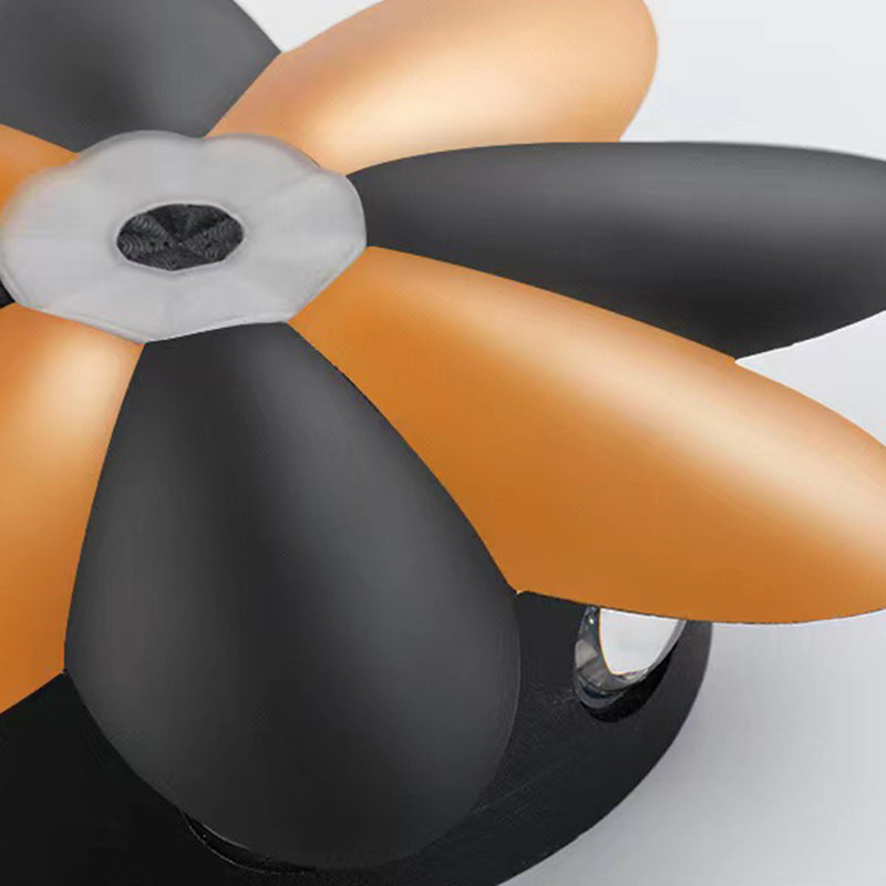 FloraGlow - Eleganckie i Efektywne Oświetlenie Zewnętrzne - Wodoodporna Lampa Ścienna w Formie Kwiatu