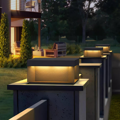 EverLume - Elegancka Lampa Słoneczna do Ogrodu - Matowa Osłona Akrylowa i Wytrzymała Konstrukcja