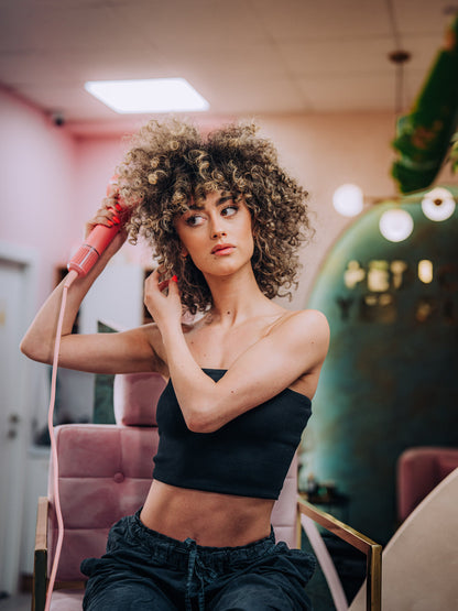 StyleDry - Szybkoschnąca suszarka do włosów z dyfuzorem dla gładkich i zdefiniowanych loków