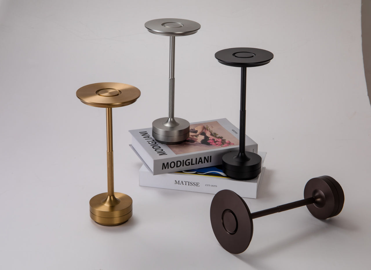 ClarityGlow Luksusowa Edycja | Bezprzewodowa Lampa LED do Stołu