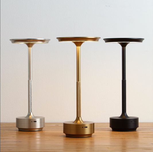 ClarityGlow Luksusowa Edycja | Bezprzewodowa Lampa LED do Stołu