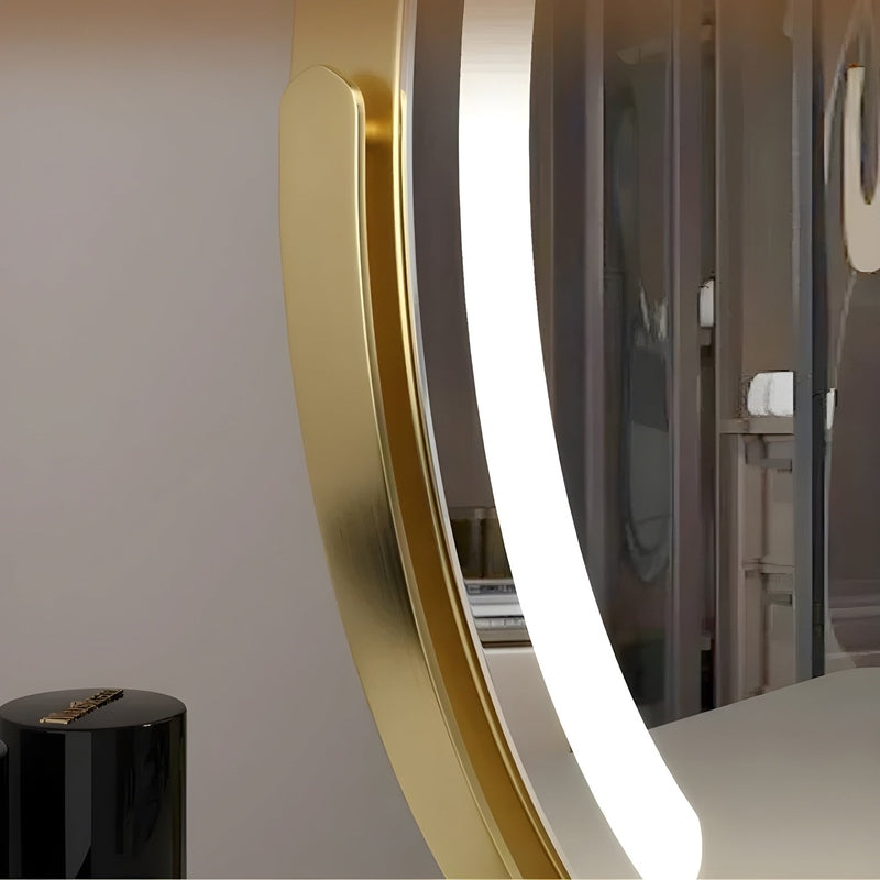 LED Beauty Mirror – Ideal for Every Woman