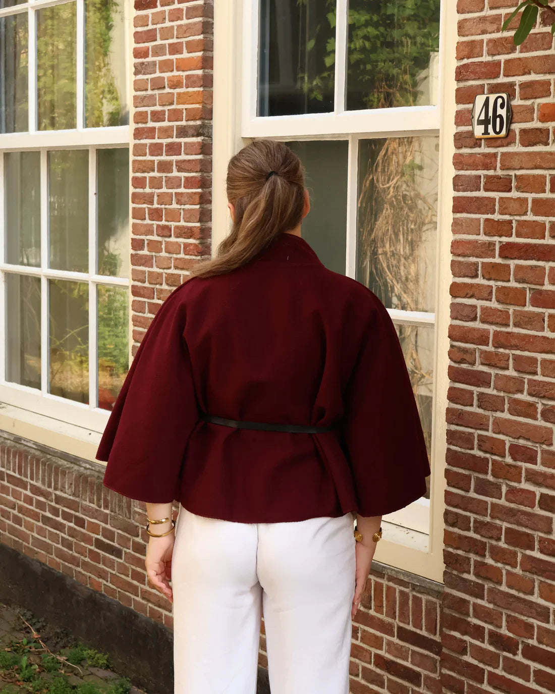 Kobiecy płaszcz z wełny