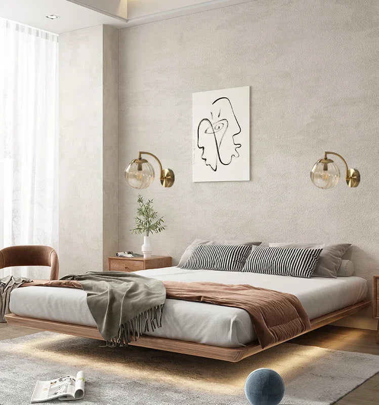 Nowoczesna lampa ścienna ze szkła w luksusowym stylu – CrystalGlow