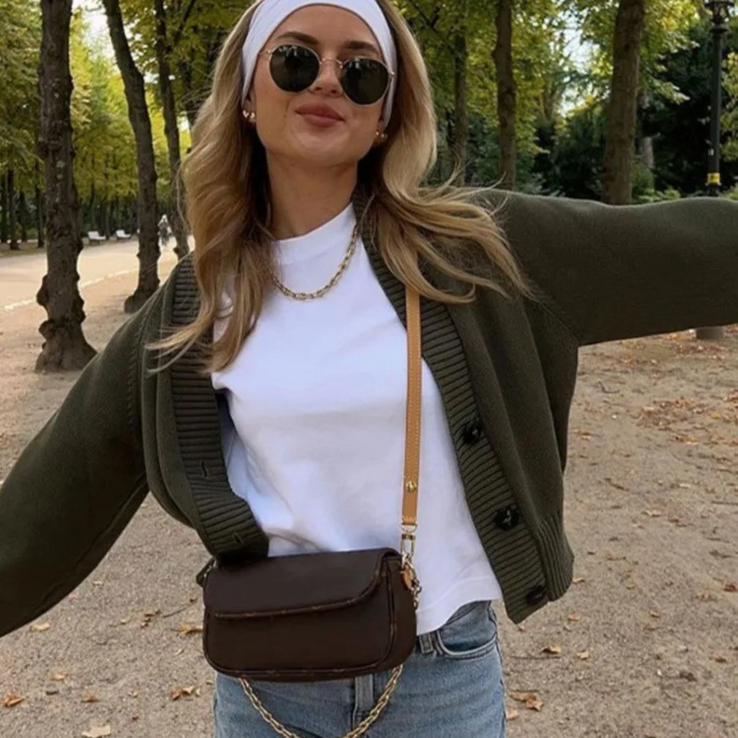 Zielony Kardigan Dzianinowy z Dekoltem V