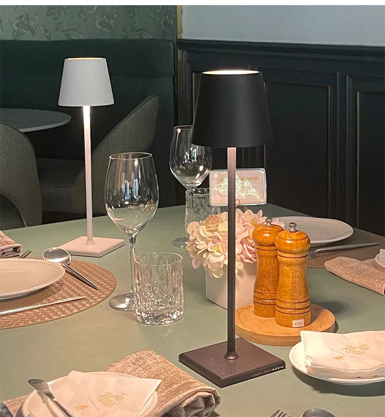 Bezprzewodowa Lampa Stołowa ScandiGlow z Funkcją Ładowania