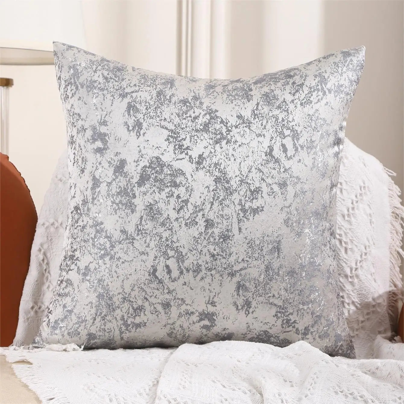 Elegancka Poduszka do Nowoczesnego Wnętrza