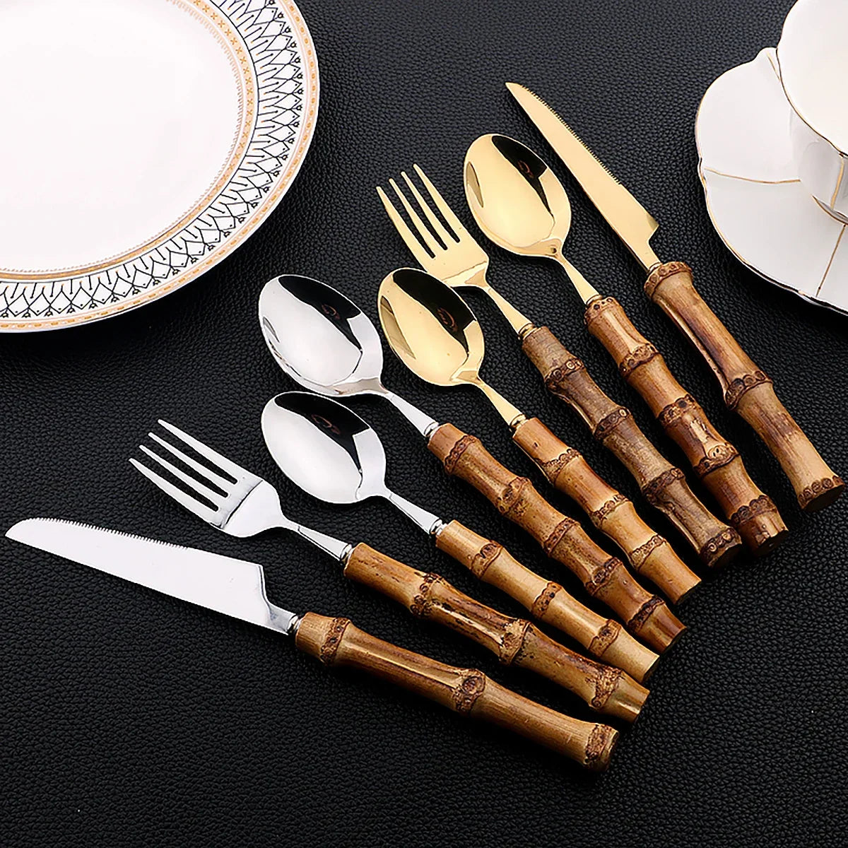 EcoServe | 16-Piece Cutlery Set with Bamboo Handles