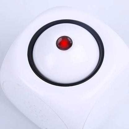 Inteligentny budzik z projekcją i wyraźnym wyświetlaczem