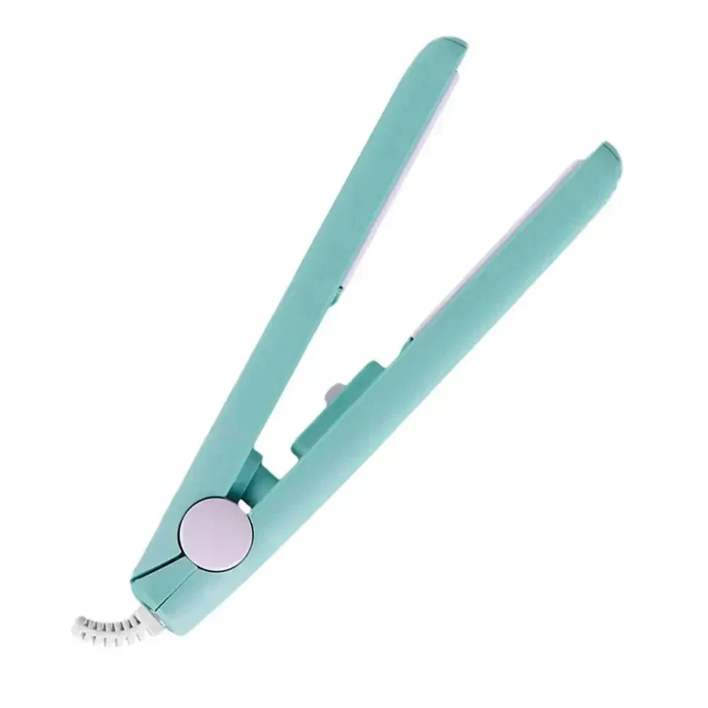 QuickStyle - Przenośna Mini Prostownica i Lokówka do Włosów" 

Rewritten Title: "QuickStyle - Kompaktowa Mini Prostownica i Lokówka do Włosów