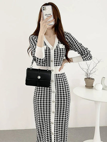 Charlotte – Stylowa midi-sukienka w wzór pied-de-poule