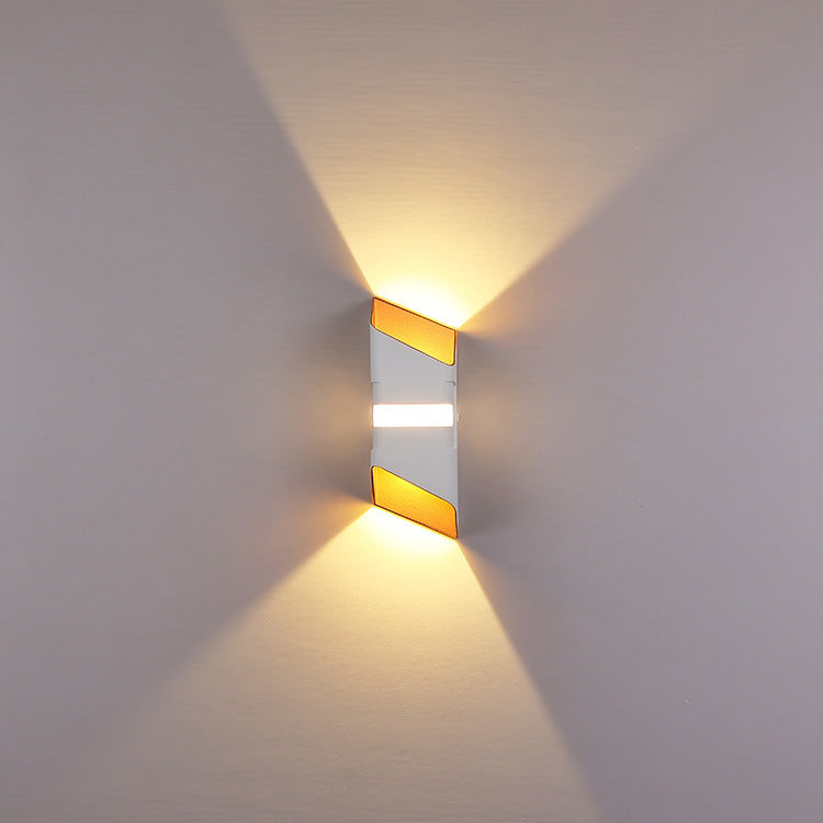 BeamCraft - Wodoodporna Lampa Ścienna LED do Oświetlenia Zewnętrznego w Górę i w Dół