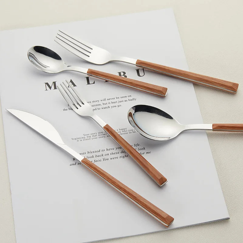 WoodStyle | 16-Piece Cutlery Set with Wooden Handle Imitation