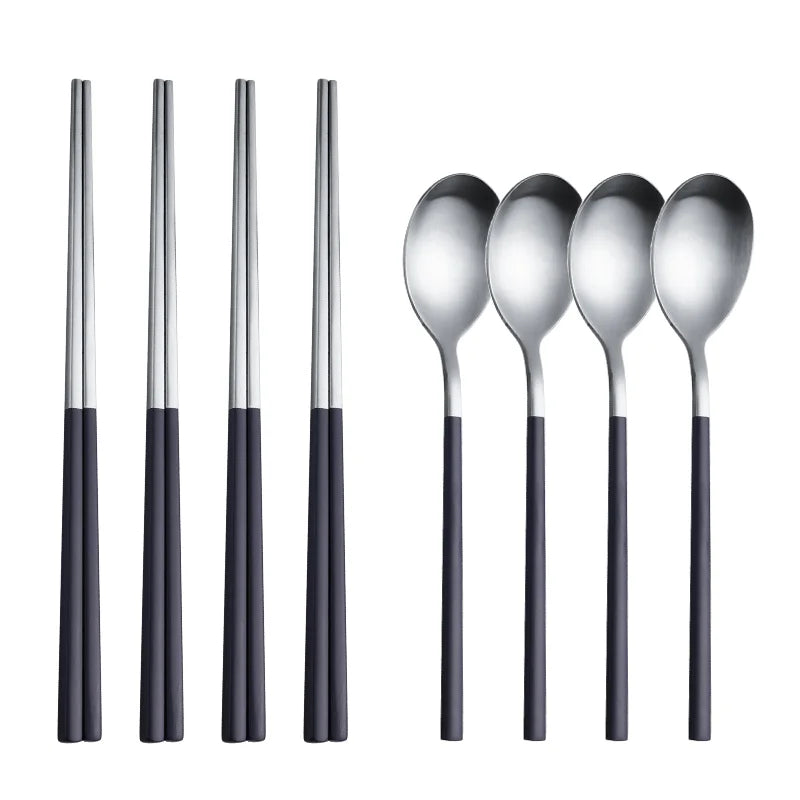 KoreaKlassiek | 8-Piece Cutlery Set with Spoons and Chopsticks
