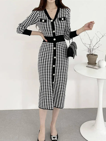 Charlotte – Stylowa midi-sukienka w wzór pied-de-poule