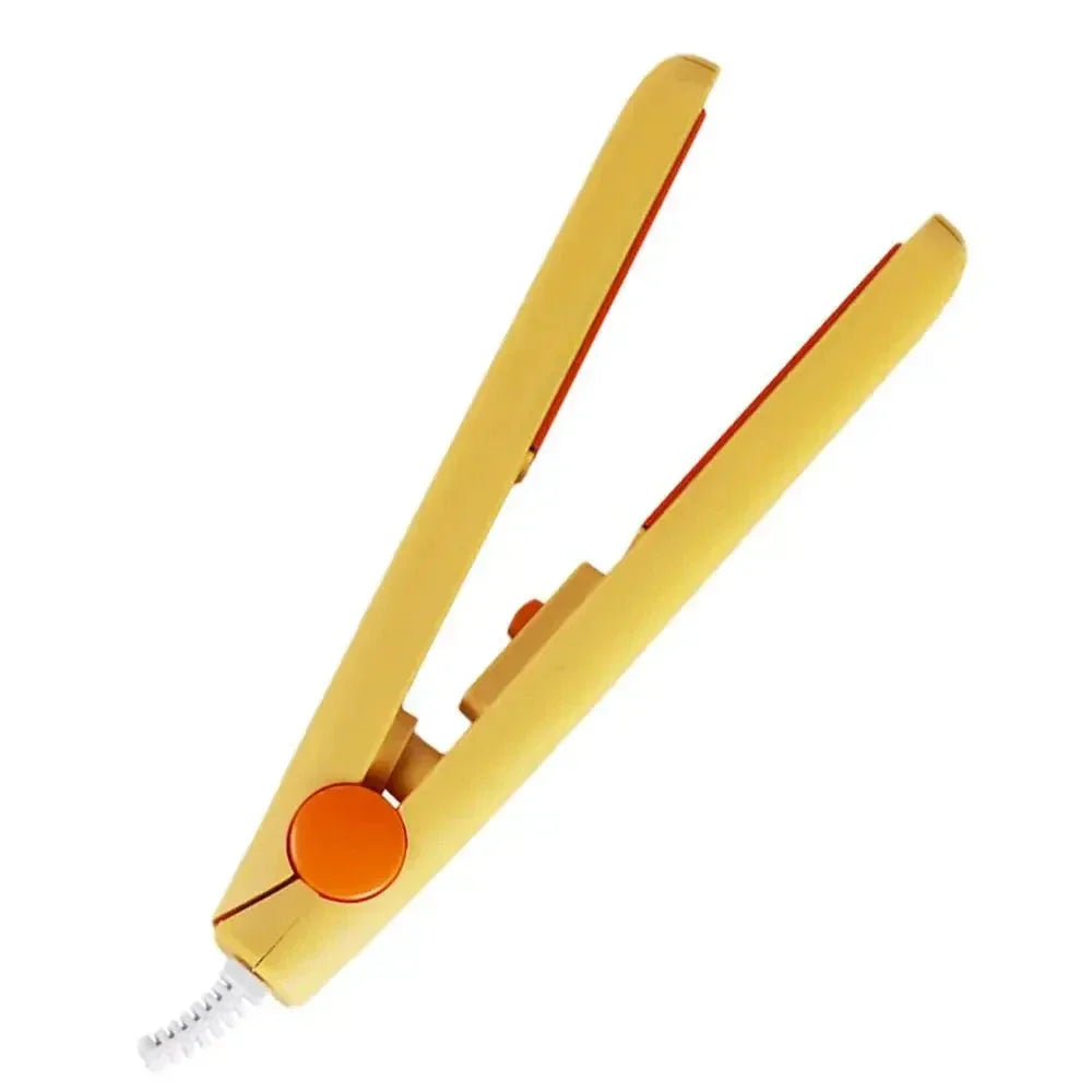 QuickStyle - Przenośna Mini Prostownica i Lokówka do Włosów" 

Rewritten Title: "QuickStyle - Kompaktowa Mini Prostownica i Lokówka do Włosów