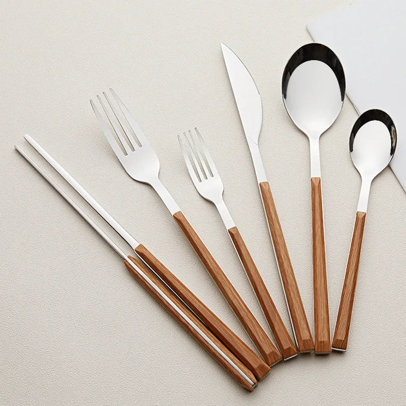 WoodStyle | 16-Piece Cutlery Set with Wooden Handle Imitation