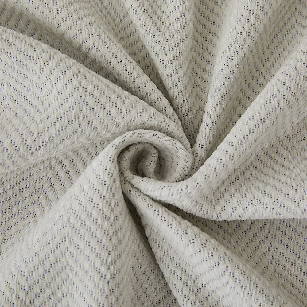 Stylowy dodatek z chenille do Twojej kanapy