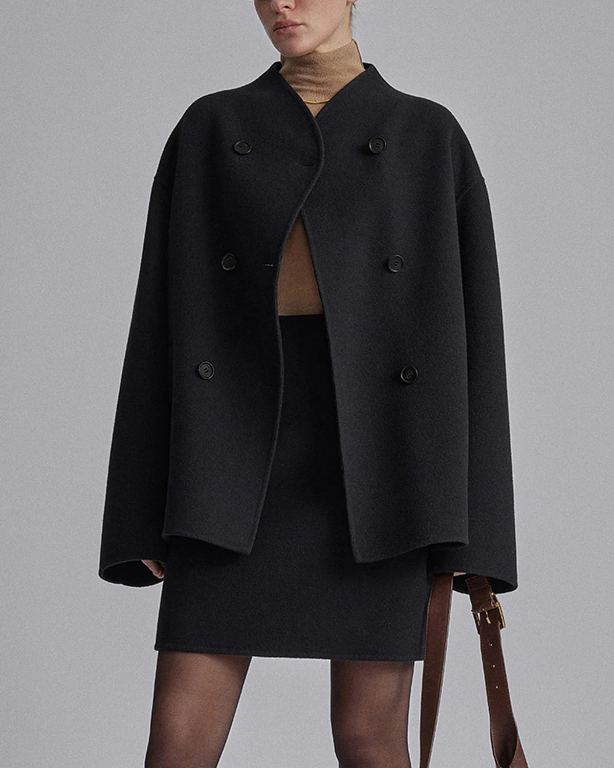 Stylowy Oversized Płaszcz z Guzikami dla Kobiet