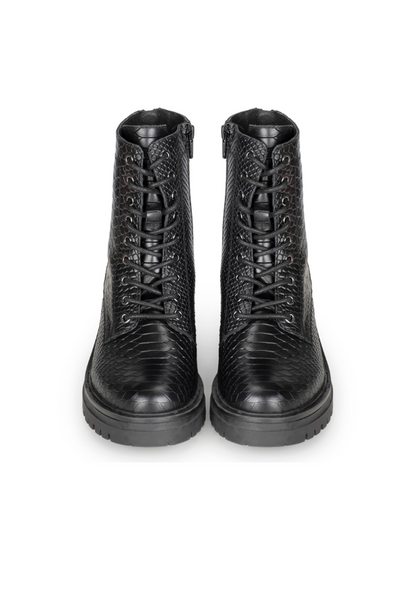 Stylowe Damskie Botki Sznurowane z Wzorem Węża – Wygodne i Uniwersalne Obuwie