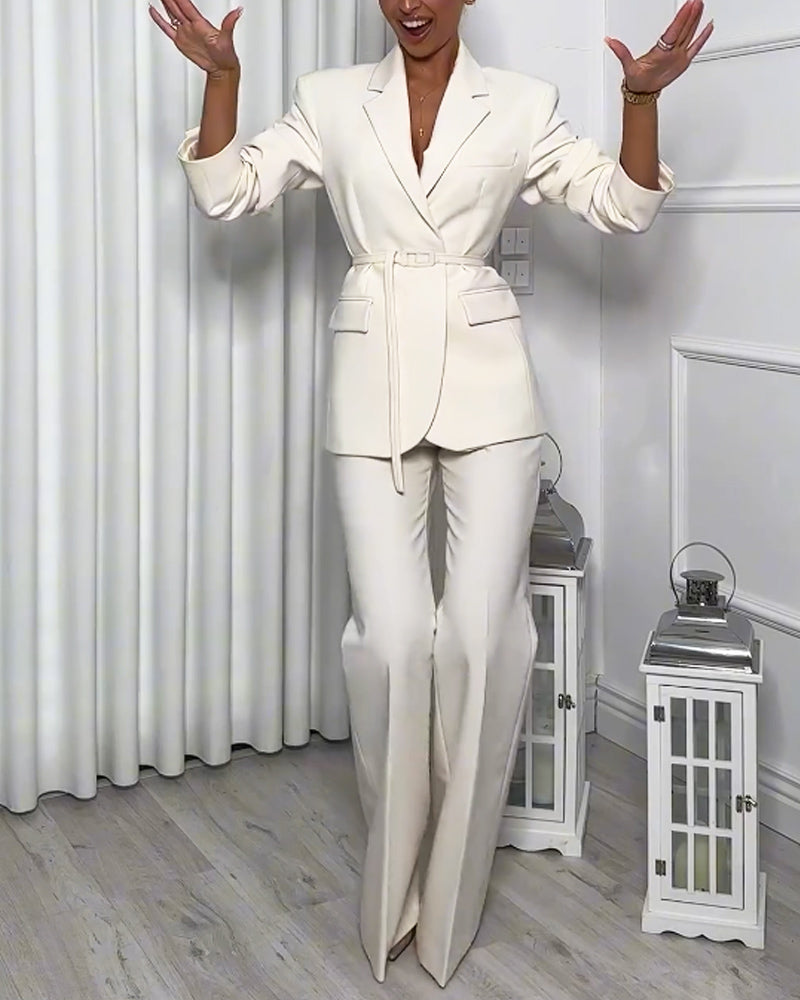 MEGAN – Stylowa damska marynarka z dopasowanymi spodniami