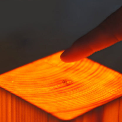 Elegancka lampa stołowa LED – WoodGlow