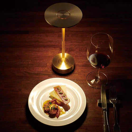 Bezprzewodowa lampa stołowa USB - GlowBeam z funkcją ładowania