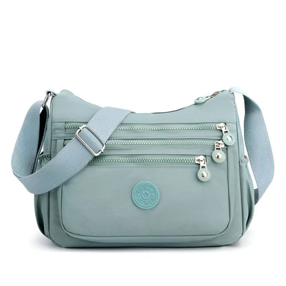 Wodoodporna, pojemna torebka na ramię dla kobiet – model Maya