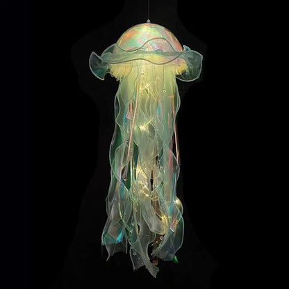 Lampka GlowFish z magicznymi morskimi stworzeniami do pokoju dziecięcego