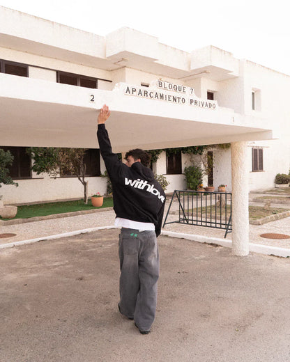 Bluza z kapturem „Embracing Self-Love”