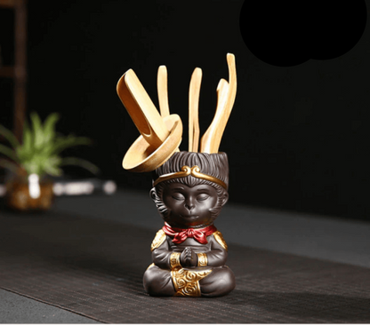 Charakterystyczny Dekoracyjny Posąg Małpiego Króla w Medytacji