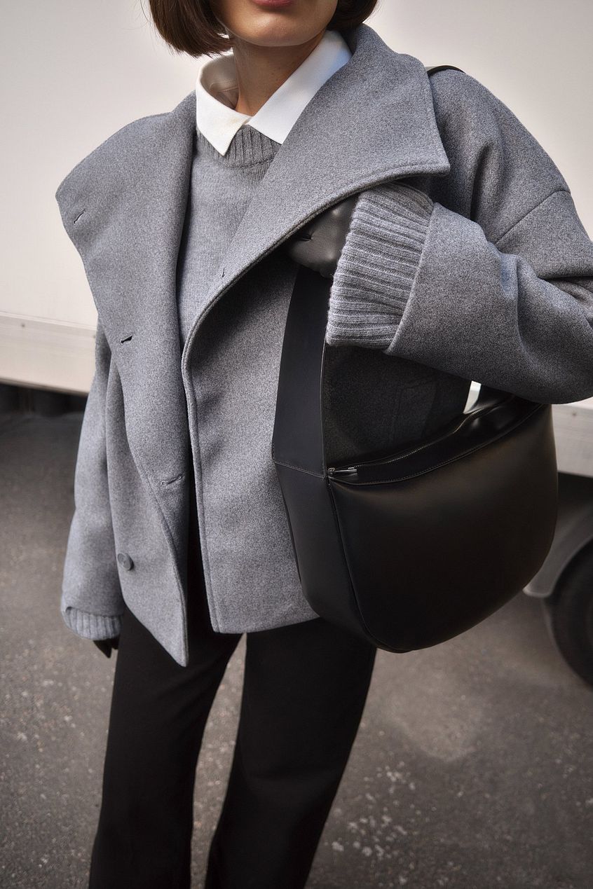 Podwójnie Zapięty Płaszcz z Wełny