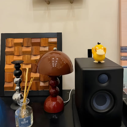 Skandynawska lampa stołowa – FloraGlow