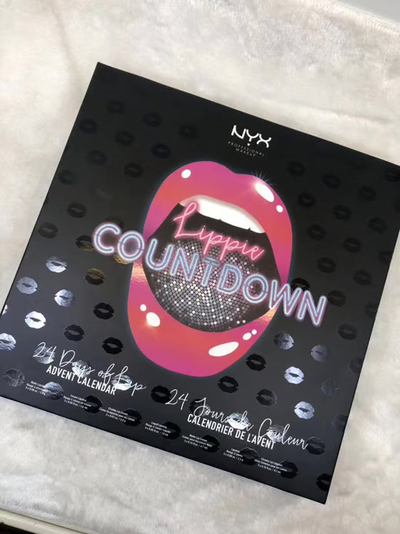 Luksusowy kalendarz adwentowy z pomadkami – codzienna dawka elegancji i blasku